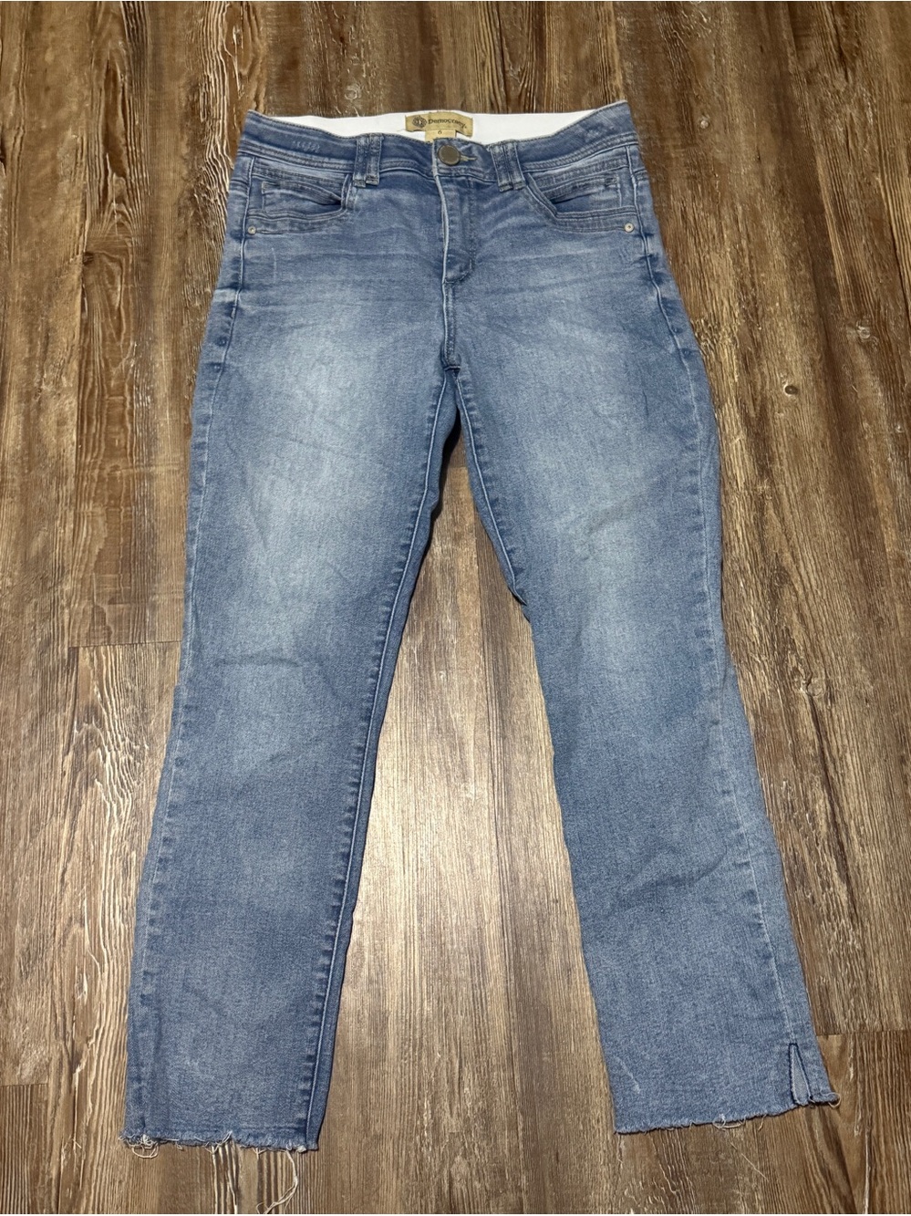 Democracy Ab Technology Slim Fit Jeans Women's 6 Cropped Frayed Hem Stretchy Fit